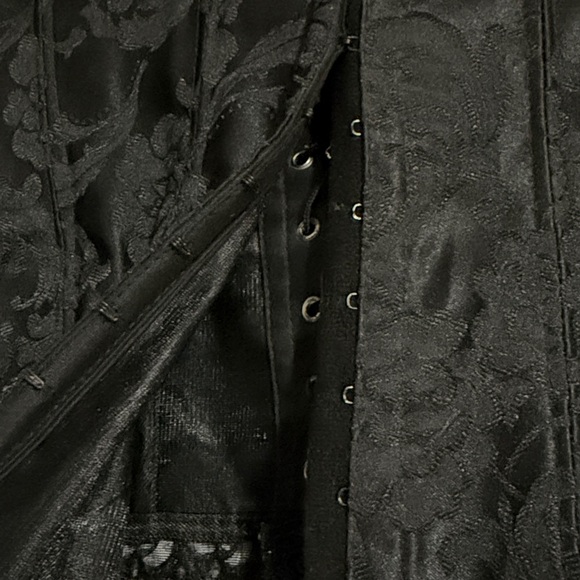 Frederick's of Hollywood Black Lace Corset Top - Picture 3 of 4